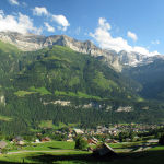 cropped-Champery-panorama-in-vallei-wandelen-en-mountainbiken1.jpg